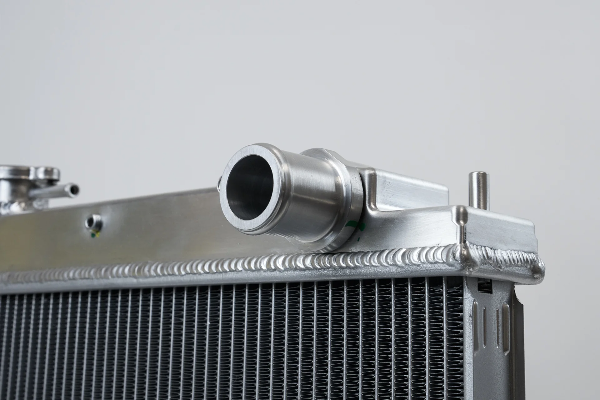 CSF Full Billet Aluminum High-Performance Radiator, Raw Finish For R33 Nissan Skyline GTR 7219 - Image 3