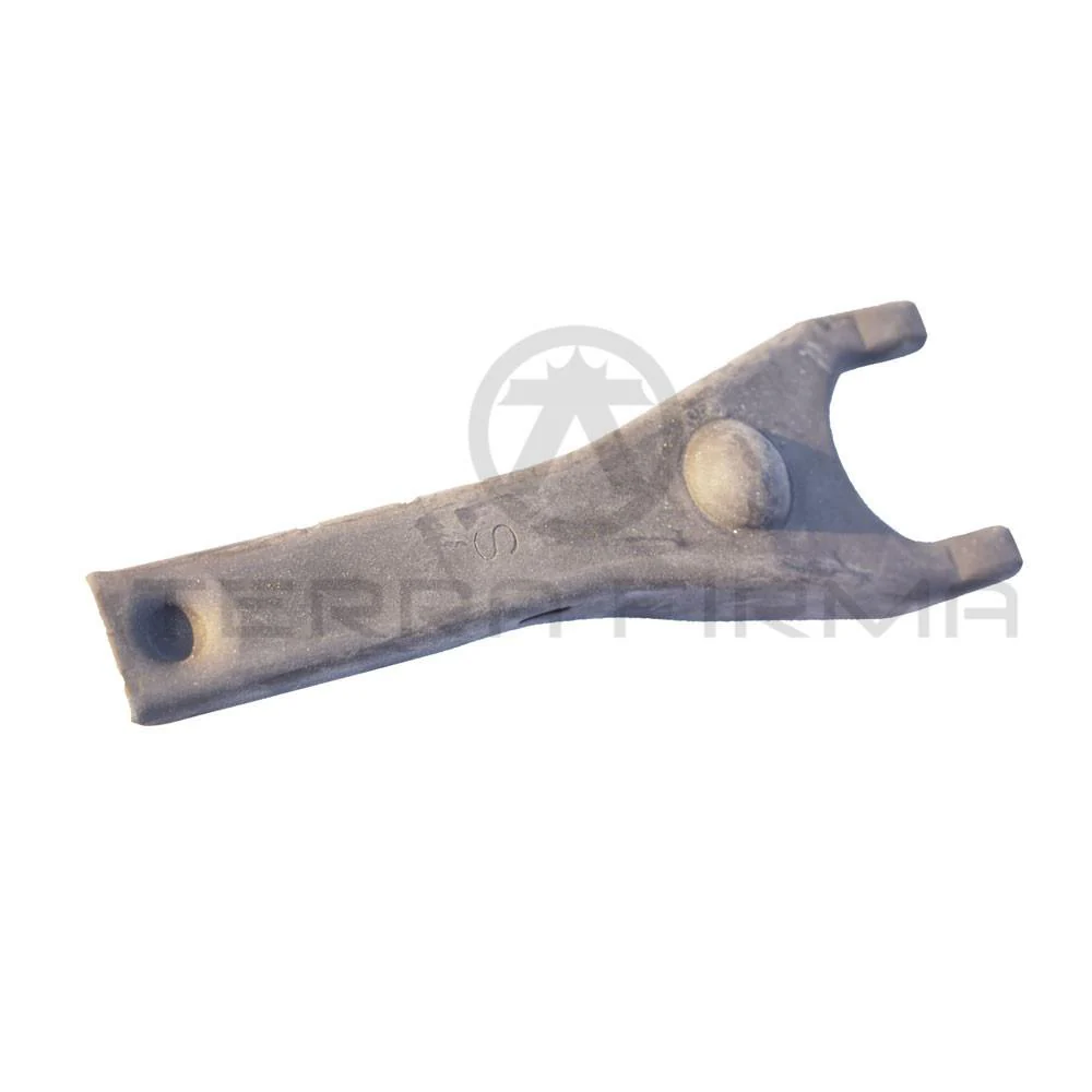 Nissan Fairlady Z32 MT Clutch Fork (30531) - Image 3