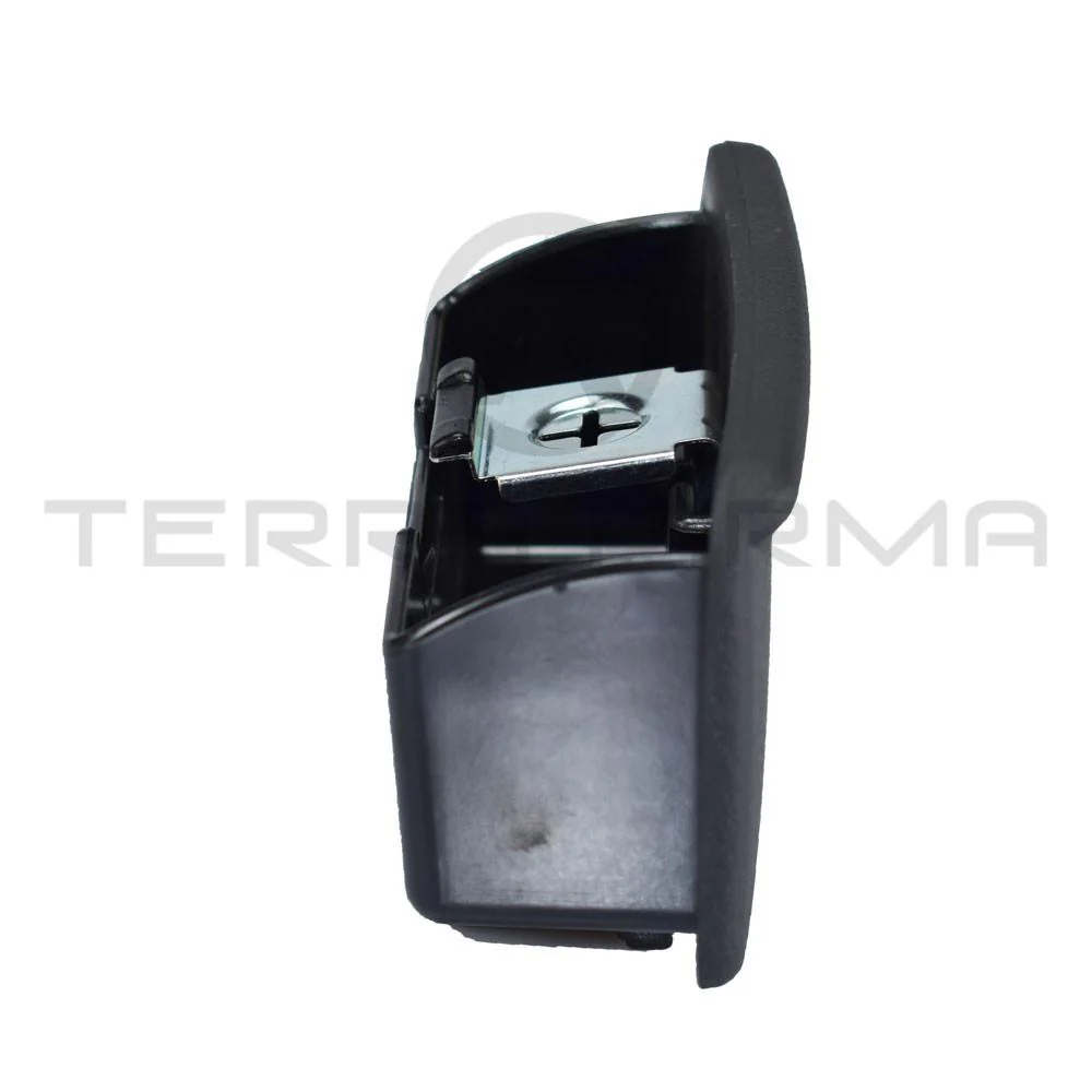 Nissan Laurel C33 Console Rear Ash Tray - Image 3