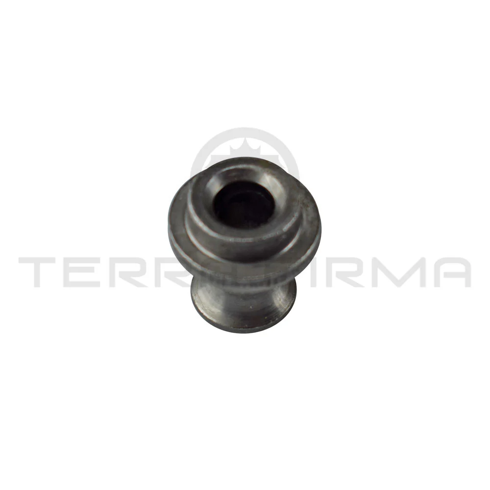 Nissan Laurel C33 Front Seat Bushing, Center - Image 3