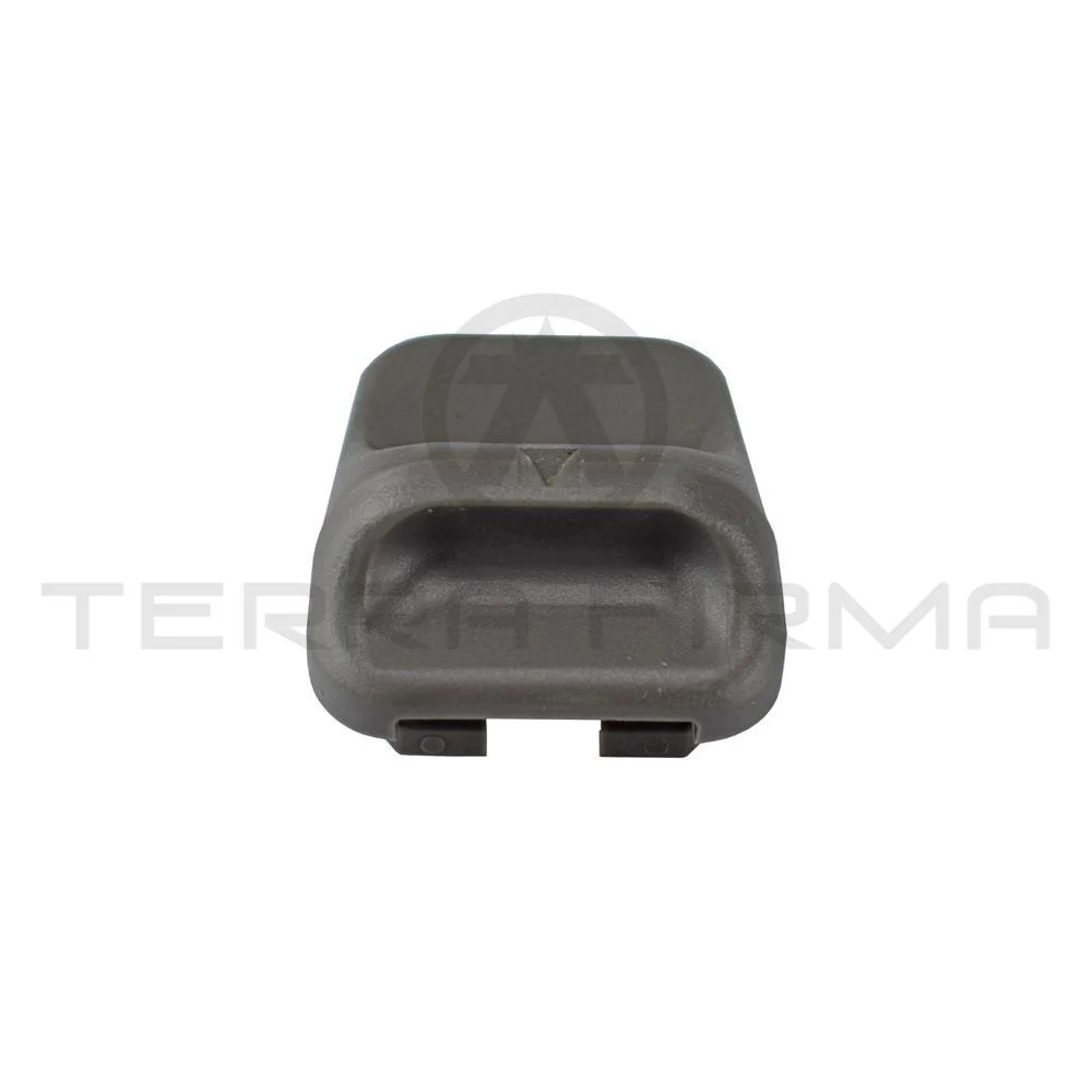 Nissan Laurel C33 Trunk Tim Clip, LH or RH - Image 3