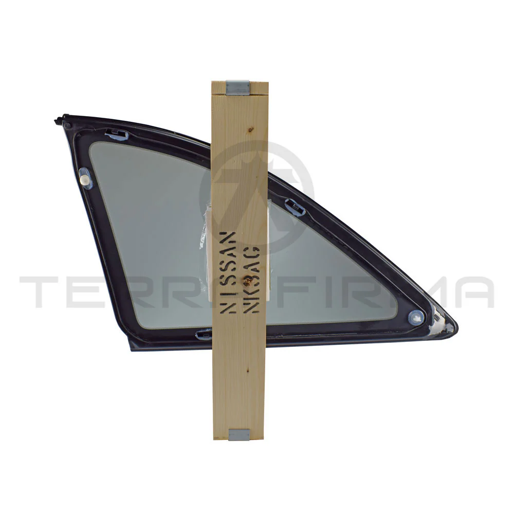 Nissan Skyline R33 Quarter Window Glass Assembly Right, 2-Door Models - Image 3